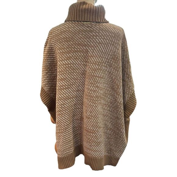Michael Kors Twill Stitch Turtleneck Poncho Sweater Camel Size XL Tan White - Picture 5 of 13